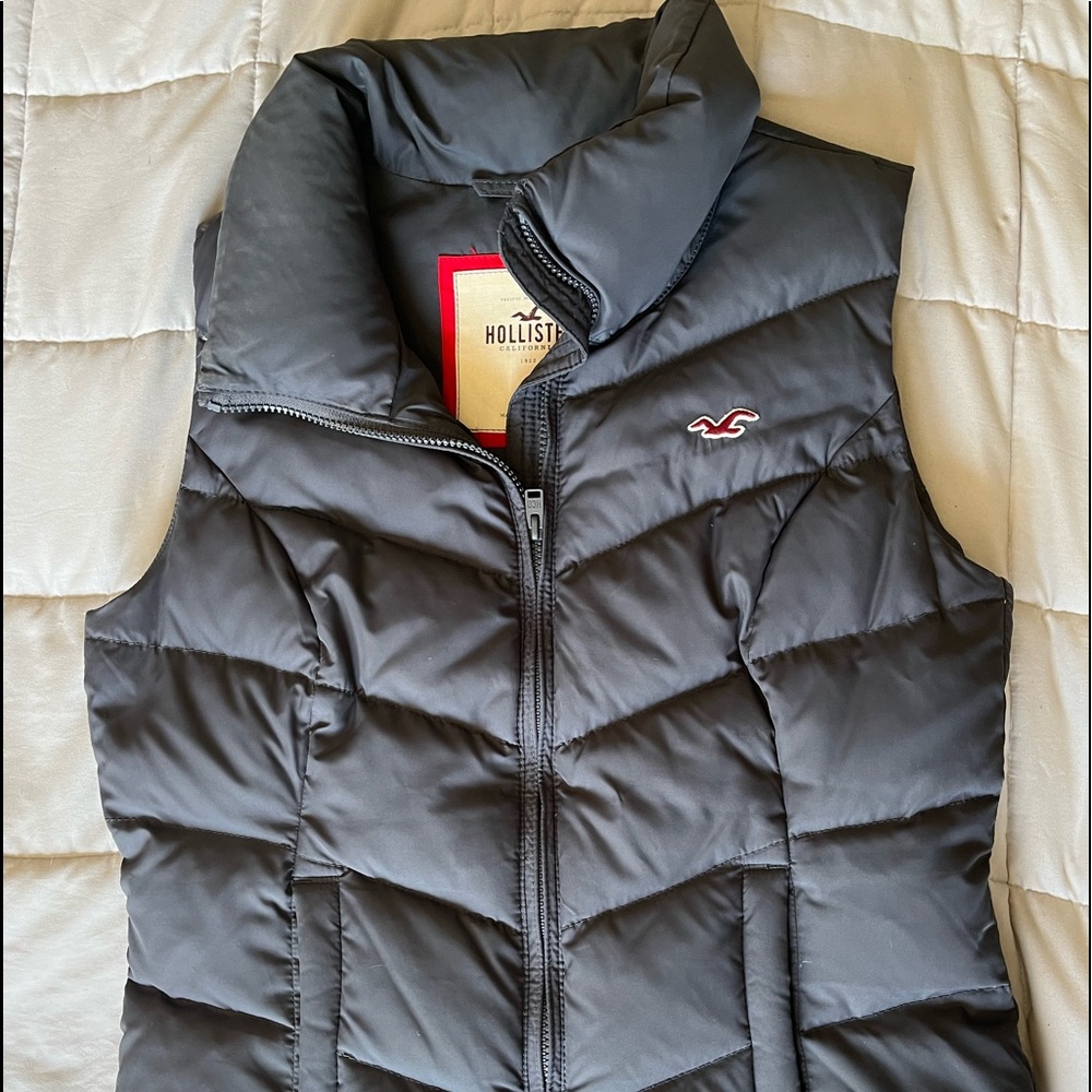 Hollister Vest